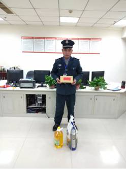 長(zhǎng)沙紅光保安服務(wù)有限公司,長(zhǎng)沙安保服務(wù),長(zhǎng)沙安全服務(wù),長(zhǎng)沙非武裝押運(yùn),勞務(wù)派遣服務(wù) 長(zhǎng)沙紅光保安服務(wù)有限公司,長(zhǎng)沙安保服務(wù),長(zhǎng)沙安全服務(wù),長(zhǎng)沙非武裝押運(yùn),勞務(wù)派遣服務(wù)