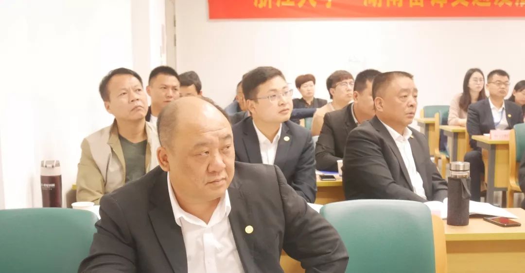 長沙紅光保安服務(wù)有限公司,長沙安保服務(wù),長沙安全服務(wù),長沙非武裝押運,勞務(wù)派遣服務(wù) 長沙紅光保安服務(wù)有限公司,長沙安保服務(wù),長沙安全服務(wù),長沙非武裝押運,勞務(wù)派遣服務(wù)