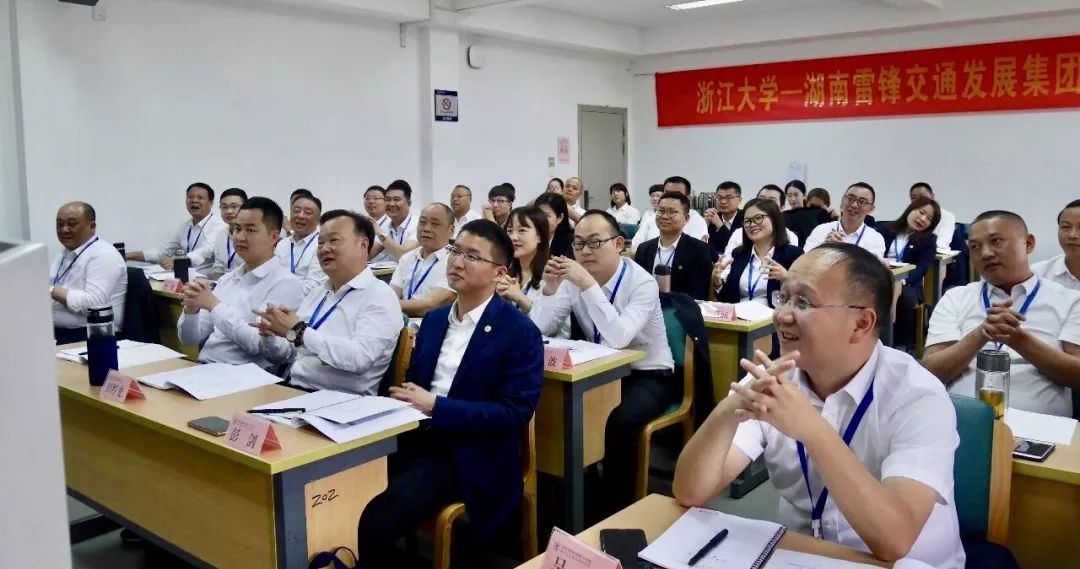 長沙紅光保安服務(wù)有限公司,長沙安保服務(wù),長沙安全服務(wù),長沙非武裝押運,勞務(wù)派遣服務(wù) 長沙紅光保安服務(wù)有限公司,長沙安保服務(wù),長沙安全服務(wù),長沙非武裝押運,勞務(wù)派遣服務(wù)