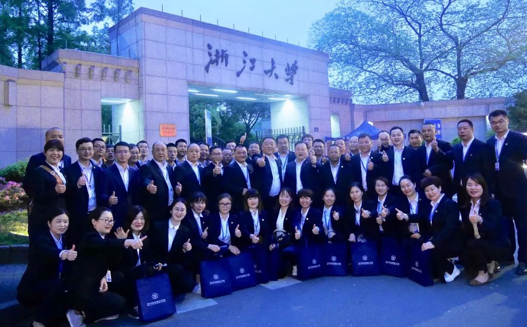 長沙紅光保安服務(wù)有限公司,長沙安保服務(wù),長沙安全服務(wù),長沙非武裝押運,勞務(wù)派遣服務(wù) 長沙紅光保安服務(wù)有限公司,長沙安保服務(wù),長沙安全服務(wù),長沙非武裝押運,勞務(wù)派遣服務(wù)