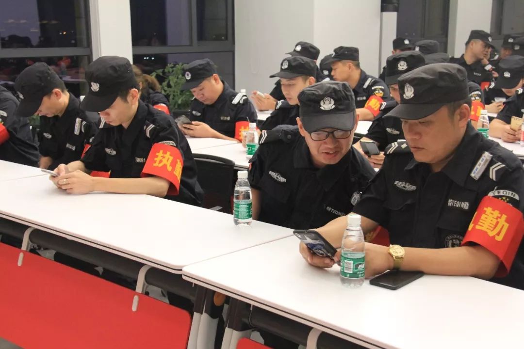 長沙紅光保安服務(wù)有限公司,長沙安保服務(wù),長沙安全服務(wù),長沙非武裝押運,勞務(wù)派遣服務(wù) 長沙紅光保安服務(wù)有限公司,長沙安保服務(wù),長沙安全服務(wù),長沙非武裝押運,勞務(wù)派遣服務(wù)