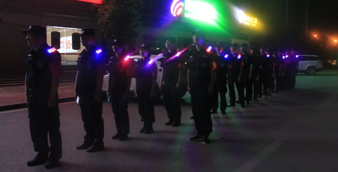 長沙紅光保安服務(wù)有限公司,長沙安保服務(wù),長沙安全服務(wù),長沙非武裝押運,勞務(wù)派遣服務(wù) 長沙紅光保安服務(wù)有限公司,長沙安保服務(wù),長沙安全服務(wù),長沙非武裝押運,勞務(wù)派遣服務(wù)