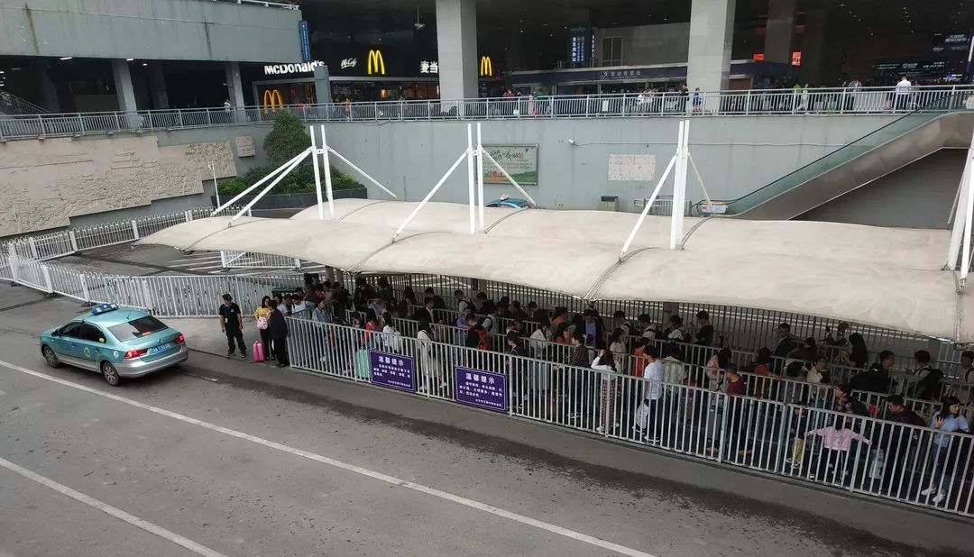 長沙紅光保安服務(wù)有限公司,長沙安保服務(wù),長沙安全服務(wù),長沙非武裝押運,勞務(wù)派遣服務(wù) 長沙紅光保安服務(wù)有限公司,長沙安保服務(wù),長沙安全服務(wù),長沙非武裝押運,勞務(wù)派遣服務(wù)