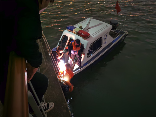 長沙紅光保安服務有限公司,長沙安保服務,長沙安全服務,長沙非武裝押運,勞務派遣服務 長沙紅光保安服務有限公司,長沙安保服務,長沙安全服務,長沙非武裝押運,勞務派遣服務