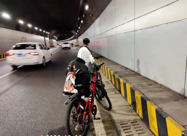 長沙紅光保安服務(wù)有限公司,長沙安保服務(wù),長沙安全服務(wù),長沙非武裝押運,勞務(wù)派遣服務(wù) 長沙紅光保安服務(wù)有限公司,長沙安保服務(wù),長沙安全服務(wù),長沙非武裝押運,勞務(wù)派遣服務(wù)