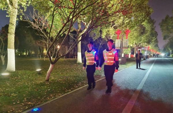 長沙紅光保安服務有限公司,長沙安保服務,長沙安全服務,長沙非武裝押運,勞務派遣服務 長沙紅光保安服務有限公司,長沙安保服務,長沙安全服務,長沙非武裝押運,勞務派遣服務