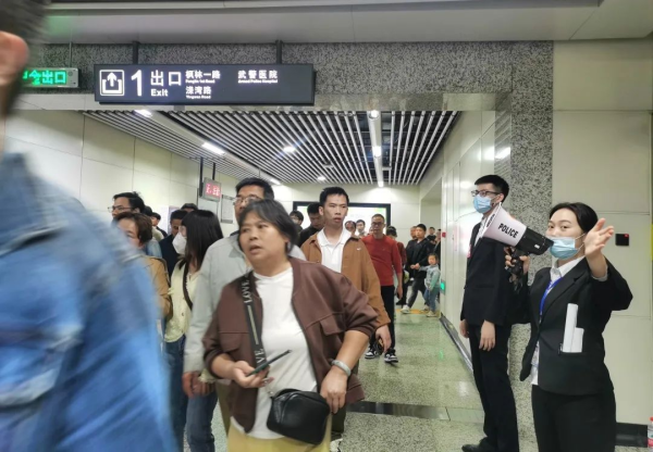 長沙紅光保安服務(wù)有限公司,長沙安保服務(wù),長沙安全服務(wù),長沙非武裝押運,勞務(wù)派遣服務(wù) 長沙紅光保安服務(wù)有限公司,長沙安保服務(wù),長沙安全服務(wù),長沙非武裝押運,勞務(wù)派遣服務(wù)