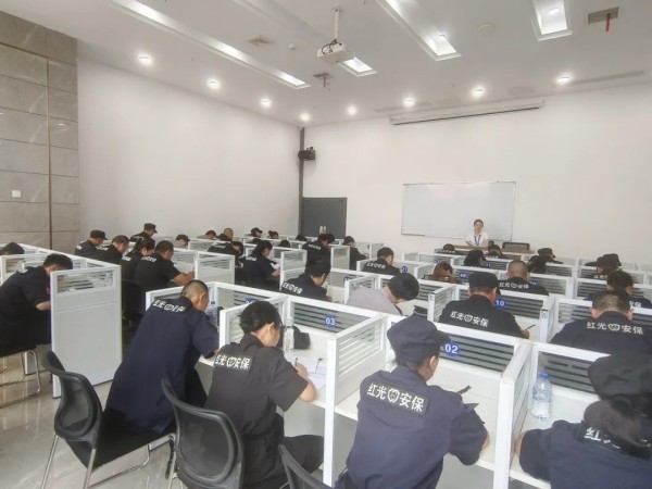 長沙紅光保安服務(wù)有限公司,長沙安保服務(wù),長沙安全服務(wù),長沙非武裝押運(yùn),勞務(wù)派遣服務(wù) 長沙紅光保安服務(wù)有限公司,長沙安保服務(wù),長沙安全服務(wù),長沙非武裝押運(yùn),勞務(wù)派遣服務(wù)