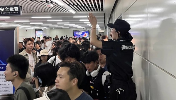 長沙紅光保安服務(wù)有限公司,長沙安保服務(wù),長沙安全服務(wù),長沙非武裝押運,勞務(wù)派遣服務(wù) 長沙紅光保安服務(wù)有限公司,長沙安保服務(wù),長沙安全服務(wù),長沙非武裝押運,勞務(wù)派遣服務(wù)