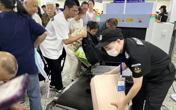 長沙紅光保安服務(wù)有限公司,長沙安保服務(wù),長沙安全服務(wù),長沙非武裝押運,勞務(wù)派遣服務(wù) 長沙紅光保安服務(wù)有限公司,長沙安保服務(wù),長沙安全服務(wù),長沙非武裝押運,勞務(wù)派遣服務(wù)