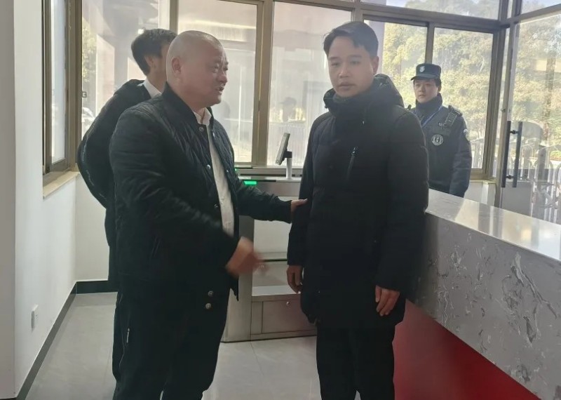 長沙紅光保安服務(wù)有限公司,長沙安保服務(wù),長沙安全服務(wù),長沙非武裝押運(yùn),勞務(wù)派遣服務(wù) 長沙紅光保安服務(wù)有限公司,長沙安保服務(wù),長沙安全服務(wù),長沙非武裝押運(yùn),勞務(wù)派遣服務(wù)