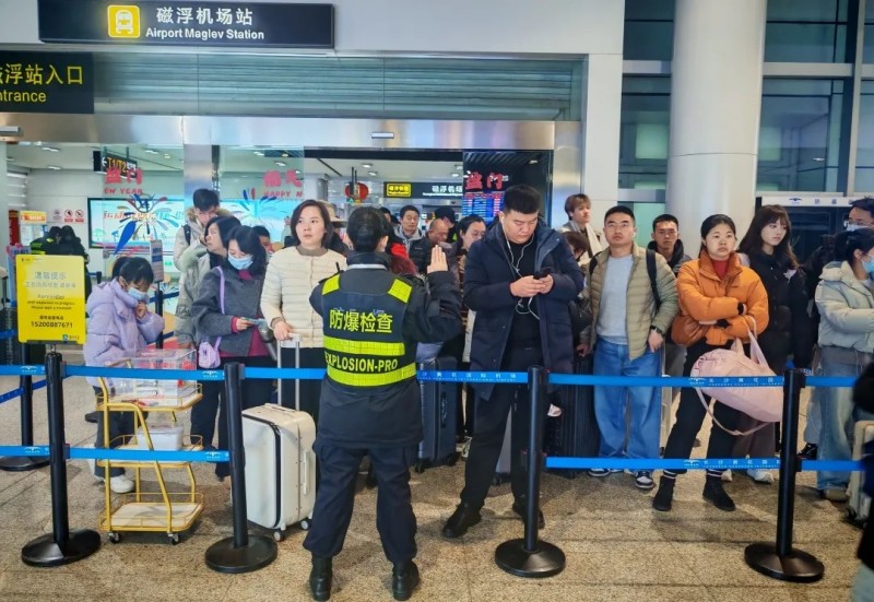 長沙紅光保安服務(wù)有限公司,長沙安保服務(wù),長沙安全服務(wù),長沙非武裝押運,勞務(wù)派遣服務(wù) 長沙紅光保安服務(wù)有限公司,長沙安保服務(wù),長沙安全服務(wù),長沙非武裝押運,勞務(wù)派遣服務(wù)