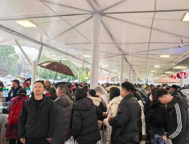 長沙紅光保安服務(wù)有限公司,長沙安保服務(wù),長沙安全服務(wù),長沙非武裝押運,勞務(wù)派遣服務(wù) 長沙紅光保安服務(wù)有限公司,長沙安保服務(wù),長沙安全服務(wù),長沙非武裝押運,勞務(wù)派遣服務(wù)