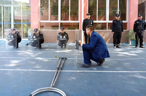 長沙紅光保安服務(wù)有限公司,長沙安保服務(wù),長沙安全服務(wù),長沙非武裝押運(yùn),勞務(wù)派遣服務(wù) 長沙紅光保安服務(wù)有限公司,長沙安保服務(wù),長沙安全服務(wù),長沙非武裝押運(yùn),勞務(wù)派遣服務(wù)