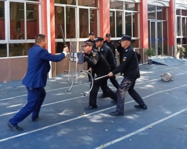 長沙紅光保安服務(wù)有限公司,長沙安保服務(wù),長沙安全服務(wù),長沙非武裝押運(yùn),勞務(wù)派遣服務(wù) 長沙紅光保安服務(wù)有限公司,長沙安保服務(wù),長沙安全服務(wù),長沙非武裝押運(yùn),勞務(wù)派遣服務(wù)