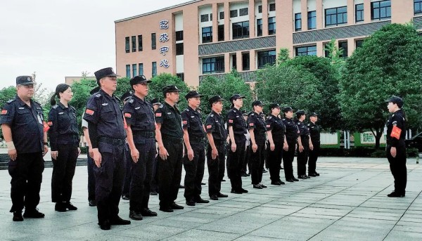 長沙紅光保安服務(wù)有限公司,長沙安保服務(wù),長沙安全服務(wù),長沙非武裝押運,勞務(wù)派遣服務(wù) 長沙紅光保安服務(wù)有限公司,長沙安保服務(wù),長沙安全服務(wù),長沙非武裝押運,勞務(wù)派遣服務(wù)