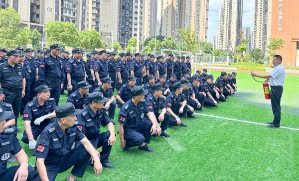 長沙紅光保安服務有限公司,長沙安保服務,長沙安全服務,長沙非武裝押運,勞務派遣服務 長沙紅光保安服務有限公司,長沙安保服務,長沙安全服務,長沙非武裝押運,勞務派遣服務