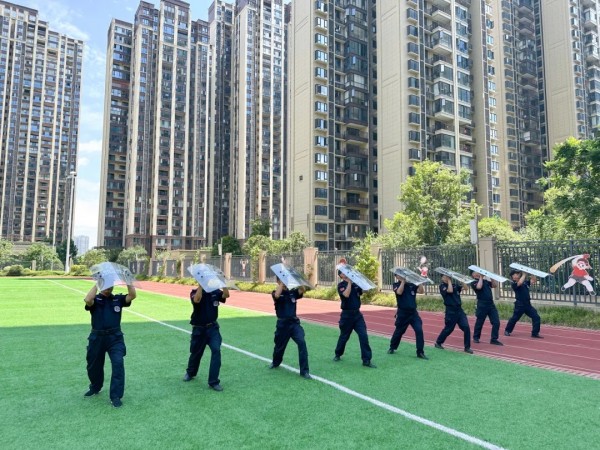 長沙紅光保安服務有限公司,長沙安保服務,長沙安全服務,長沙非武裝押運,勞務派遣服務 長沙紅光保安服務有限公司,長沙安保服務,長沙安全服務,長沙非武裝押運,勞務派遣服務