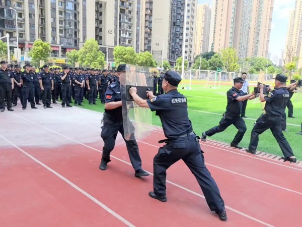 長沙紅光保安服務有限公司,長沙安保服務,長沙安全服務,長沙非武裝押運,勞務派遣服務 長沙紅光保安服務有限公司,長沙安保服務,長沙安全服務,長沙非武裝押運,勞務派遣服務