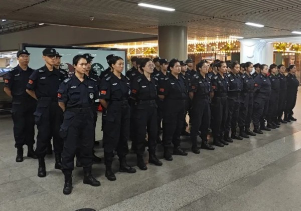 長沙紅光保安服務(wù)有限公司,長沙安保服務(wù),長沙安全服務(wù),長沙非武裝押運,勞務(wù)派遣服務(wù) 長沙紅光保安服務(wù)有限公司,長沙安保服務(wù),長沙安全服務(wù),長沙非武裝押運,勞務(wù)派遣服務(wù)