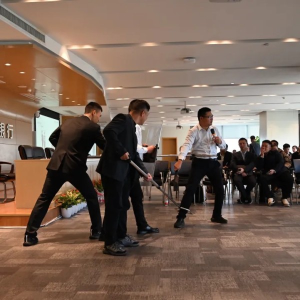 長沙紅光保安服務(wù)有限公司,長沙安保服務(wù),長沙安全服務(wù),長沙非武裝押運,勞務(wù)派遣服務(wù) 長沙紅光保安服務(wù)有限公司,長沙安保服務(wù),長沙安全服務(wù),長沙非武裝押運,勞務(wù)派遣服務(wù)