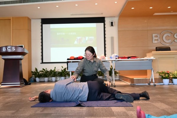 長沙紅光保安服務(wù)有限公司,長沙安保服務(wù),長沙安全服務(wù),長沙非武裝押運,勞務(wù)派遣服務(wù) 長沙紅光保安服務(wù)有限公司,長沙安保服務(wù),長沙安全服務(wù),長沙非武裝押運,勞務(wù)派遣服務(wù)