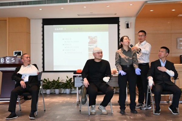 長沙紅光保安服務(wù)有限公司,長沙安保服務(wù),長沙安全服務(wù),長沙非武裝押運,勞務(wù)派遣服務(wù) 長沙紅光保安服務(wù)有限公司,長沙安保服務(wù),長沙安全服務(wù),長沙非武裝押運,勞務(wù)派遣服務(wù)