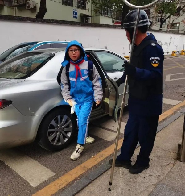 長(zhǎng)沙紅光保安服務(wù)有限公司,長(zhǎng)沙安保服務(wù),長(zhǎng)沙安全服務(wù),長(zhǎng)沙非武裝押運(yùn),勞務(wù)派遣服務(wù) 長(zhǎng)沙紅光保安服務(wù)有限公司,長(zhǎng)沙安保服務(wù),長(zhǎng)沙安全服務(wù),長(zhǎng)沙非武裝押運(yùn),勞務(wù)派遣服務(wù)