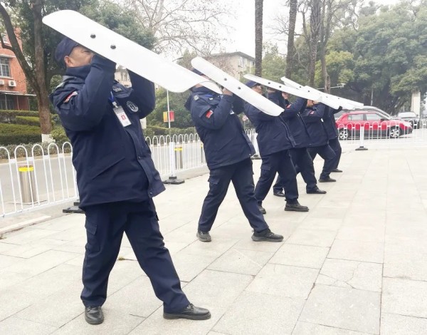 長沙紅光保安服務(wù)有限公司,長沙安保服務(wù),長沙安全服務(wù),長沙非武裝押運(yùn),勞務(wù)派遣服務(wù) 長沙紅光保安服務(wù)有限公司,長沙安保服務(wù),長沙安全服務(wù),長沙非武裝押運(yùn),勞務(wù)派遣服務(wù)